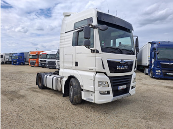 Vilcējs MAN TGX