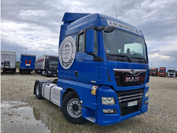 Vilcējs MAN TGX