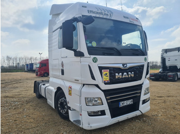 Vilcējs MAN TGX