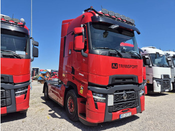 Vilcējs RENAULT T 520