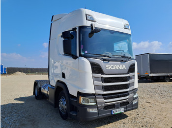 Vilcējs SCANIA R 410