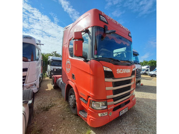 Vilcējs SCANIA R 410