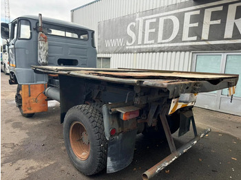 Bortu kravas automašīna/ Platforma IFA W 50 LA , 4x4: foto 4