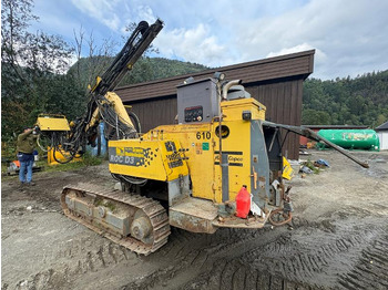 Urbšanas mašīna 2005 Atlas Copco ROC D3-03 borerigg - 6 947 timer - rep objekt / delerigg: foto 4 Urbšanas mašīna 2005 Atlas Copco ROC D3-03 borerigg - 6 947 timer - rep objekt / delerigg: foto 4