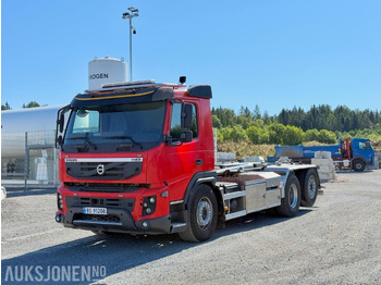 Pacēlājs ar āķi VOLVO FMX
