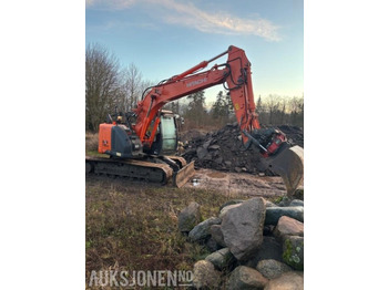 Ekskavators HITACHI ZX135