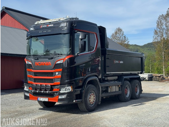 Kravas automašīna pašizgāzējs SCANIA R 730