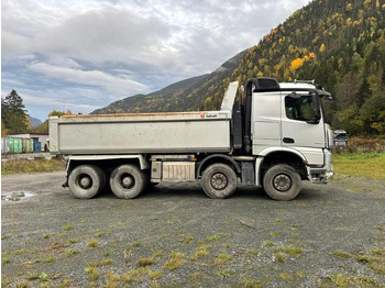 Kravas automašīna pašizgāzējs 2019 Mercedes-Benz Arocs 3258K 8x4 tippbil: foto 4 Kravas automašīna pašizgāzējs 2019 Mercedes-Benz Arocs 3258K 8x4 tippbil: foto 4