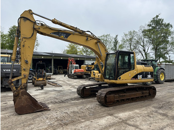 Kāpurķēžu ekskavators CATERPILLAR 318CL
