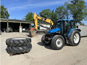 Traktors NEW HOLLAND TS