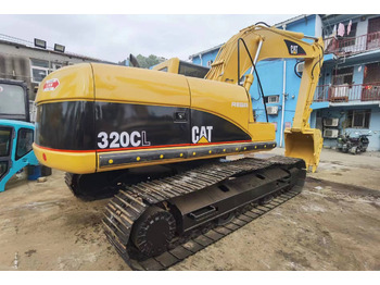 Kāpurķēžu ekskavators CATERPILLAR 320CL