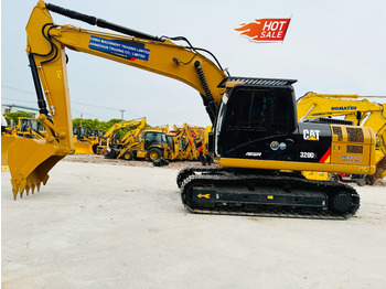 Kāpurķēžu ekskavators CATERPILLAR 320CL