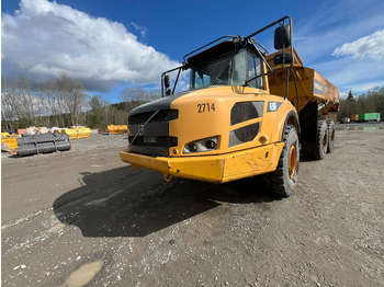 Artikulētias pašizgāzējs VOLVO A30