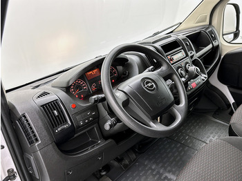 Furgons ar slēgtā virsbūve Opel Movano 2.2D 140pk Bakwagen met Laadklep Cruise Control Meubelbak Airco: foto 5
