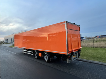 Puspiekabe refrižerators Krone 2- Assige Koeltrailer Carrier / laadklep / stuuras tridec: foto 3