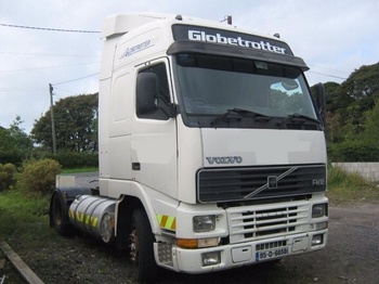 Vilcējs VOLVO FH12