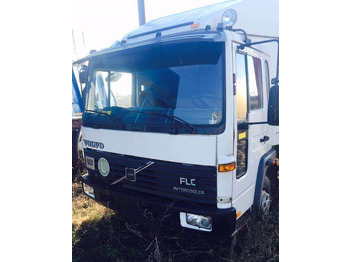 Vilcējs VOLVO FL6