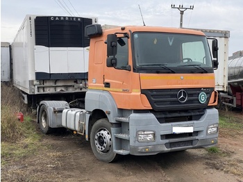 Vilcējs Mercedes-Benz Axor MP2 1843: foto 2