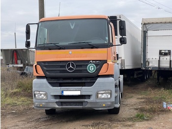 Vilcējs Mercedes-Benz Axor MP2 1843: foto 3