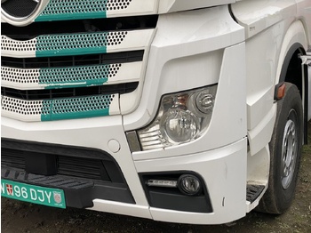 Vilcējs Mercedes-Benz Cap tractor MERCEDES-BENZ TOP Actros 1842 MP4 Klima MegaSpace: foto 3 Vilcējs Mercedes-Benz Cap tractor MERCEDES-BENZ TOP Actros 1842 MP4 Klima MegaSpace: foto 3