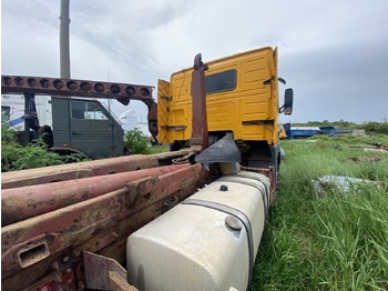 Pacēlājs ar āķi Volvo: foto 5