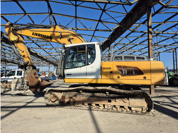 Kāpurķēžu ekskavators LIEBHERR R 926