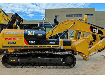 Kāpurķēžu ekskavators CATERPILLAR 320D