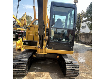 Kāpurķēžu ekskavators CAT 305.5E2 Excavator: foto 2