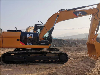 Kāpurķēžu ekskavators CATERPILLAR 320DL