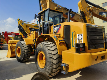 Riteņu iekrāvējs CATERPILLAR 966H