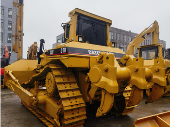 Buldozers CATERPILLAR D7R