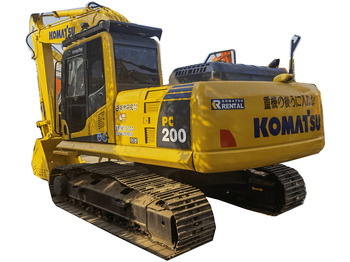 Cheap Used Japan Komatsu PC220-8 second hand excavator PC220 crawler excavator for sale līzingu Cheap Used Japan Komatsu PC220-8 second hand excavator PC220 crawler excavator for sale: foto 1