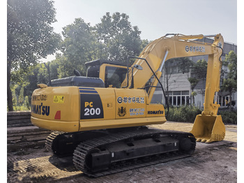 Cheap Used Japan Komatsu PC220-8 second hand excavator PC220 crawler excavator for sale līzingu Cheap Used Japan Komatsu PC220-8 second hand excavator PC220 crawler excavator for sale: foto 4