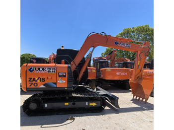 Mini-ekskavators HITACHI ZX70