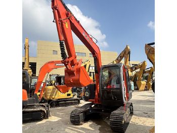 Mini-ekskavators Hitachi  ZX70 Excavator: foto 2