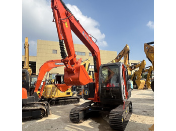 Kāpurķēžu ekskavators Hitachi ZX70 Excavator: foto 5