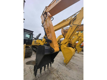 Kāpurķēžu ekskavators Hyundai 220LC-9S Excavator: foto 5