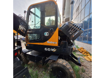 Riteņu ekskavators Hyundai 60vs  excavator: foto 3