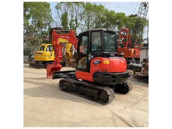 Kāpurķēžu ekskavators KUBOTA