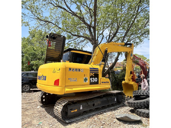 Kāpurķēžu ekskavators KOMATSU PC130-7