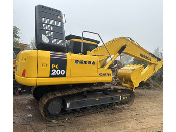 Kāpurķēžu ekskavators KOMATSU PC200-7