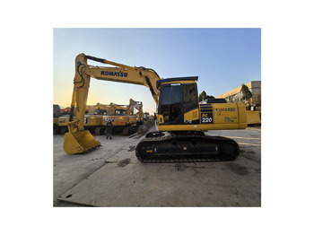 Kāpurķēžu ekskavators KOMATSU PC220-7