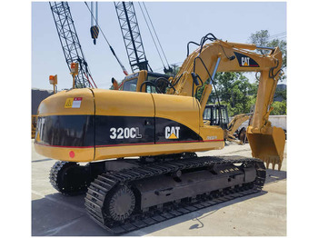 Kāpurķēžu ekskavators CATERPILLAR 320C