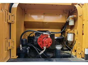 Kāpurķēžu ekskavators Used Korea Hyundai 220LC-9s hydraulic Crawler Excavator Hyundai digger For Sale: foto 5