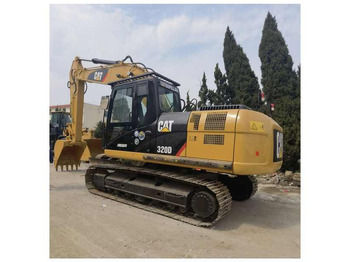 Kāpurķēžu ekskavators CATERPILLAR 320D