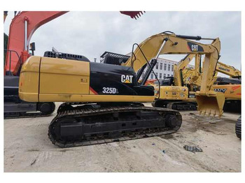 Kāpurķēžu ekskavators CATERPILLAR 325DL