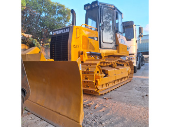 Buldozers used caterpillar cat D5k bulldozer: foto 3 Buldozers used caterpillar cat D5k bulldozer: foto 3