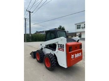 Kompaktiekrāvējs BOBCAT S160