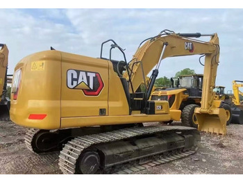 Kāpurķēžu ekskavators CATERPILLAR 320D