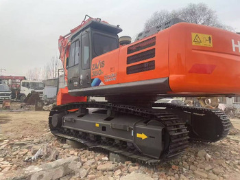 Kāpurķēžu ekskavators HITACHI ZX350